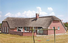 Lovely Home In Blåvand With Kitchen